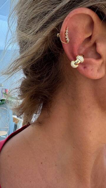 Gold Cartilage Earrings 4400