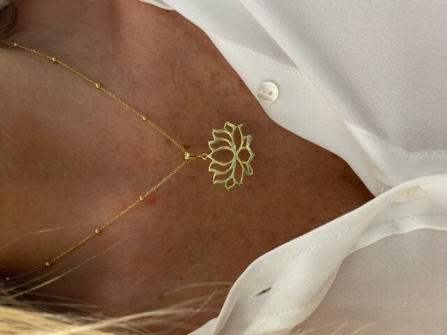 Shine_bypin - GOLD LOTUS KOLYE