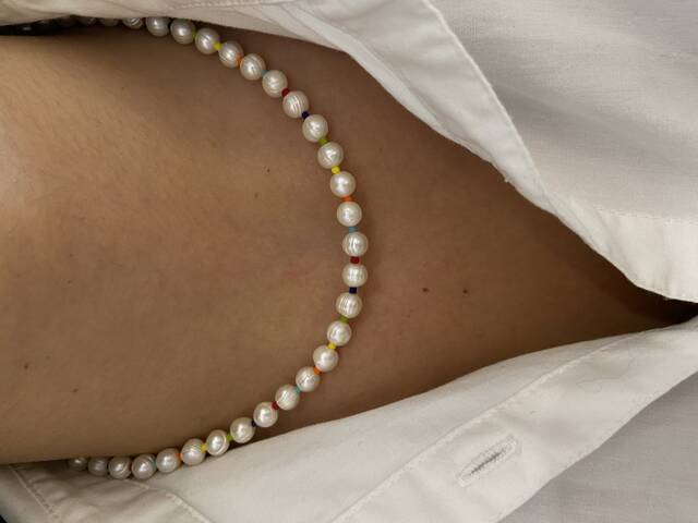 Colored Natural Stone-set BAROK Pearl Necklace