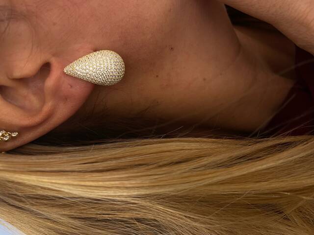 Stone-set Drop Gold Earrings