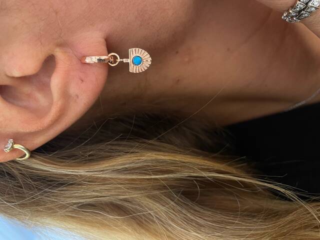 Turquoise Stone-set Rose YELPAZE Earrings